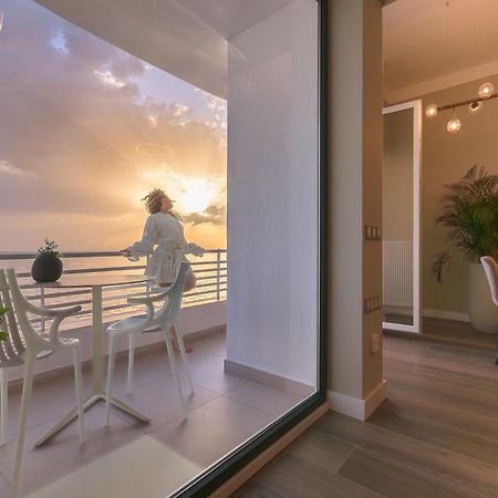 Iconic Salonica Suite Seafront Dış mekan fotoğraf